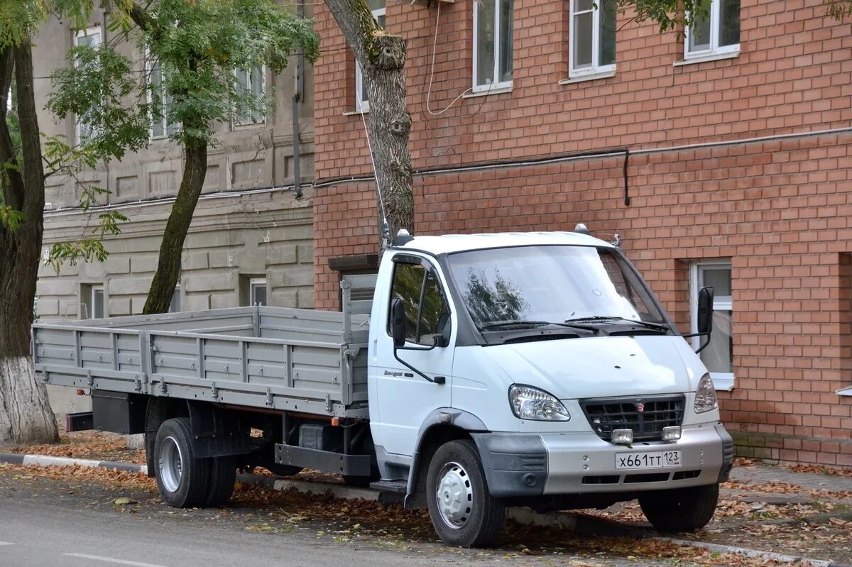 Машина валдай фото грузовой. ГАЗ-3310 Валдай. Газель 3310. ГАЗ 3310 удлинённый. ГАЗ-3310 шасси.