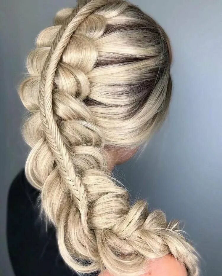 Плетение косичек. ·разнообразные косички и колоски. Плетение косичек. Прически с косичками. Французские косы.