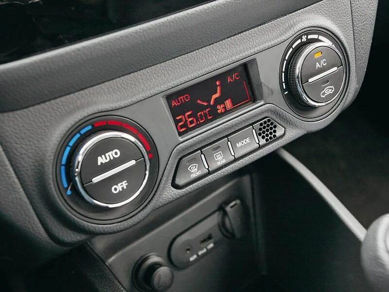 Как использовать климат контроль. Панель климат контроля kia rio. панель климат контроля киа рио 3 поколения 2014 года. климат контроль kia rio 3 2015. рио 4 переключатель климат контроля.