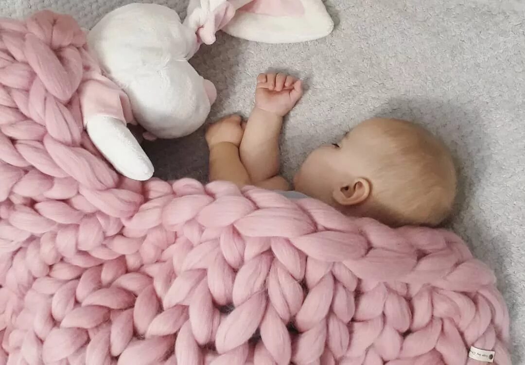 Плед меринос крупная. Плед nobel шерсть мериноса. Плед меринос крупная. Толстые нитки. Плед крупной вязки.