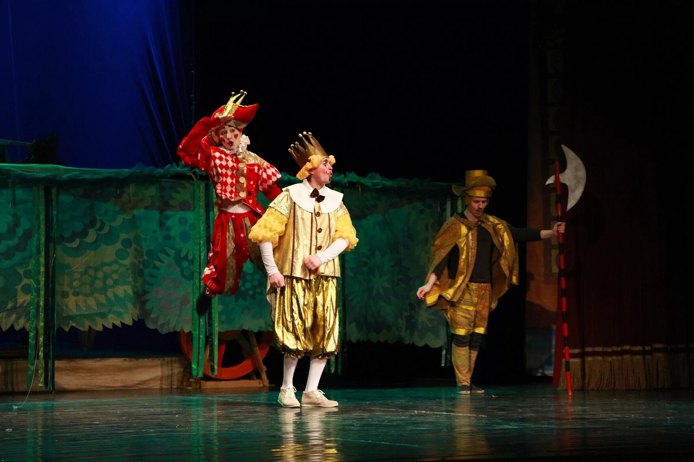 бременские музыканты череповец. мюзикл бременские музыканты мультфильм. бременские музыканты мюзик холл. бременские музыканты тюз челябинск. бременские музыканты камерный театр череповец.