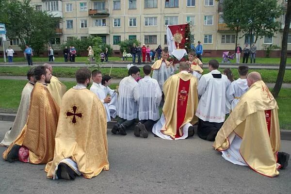 Хрыстус змартвывстал на польском. Езус. Перамяненне Езуса. Крыжовы шлях Езуса Хрыста.