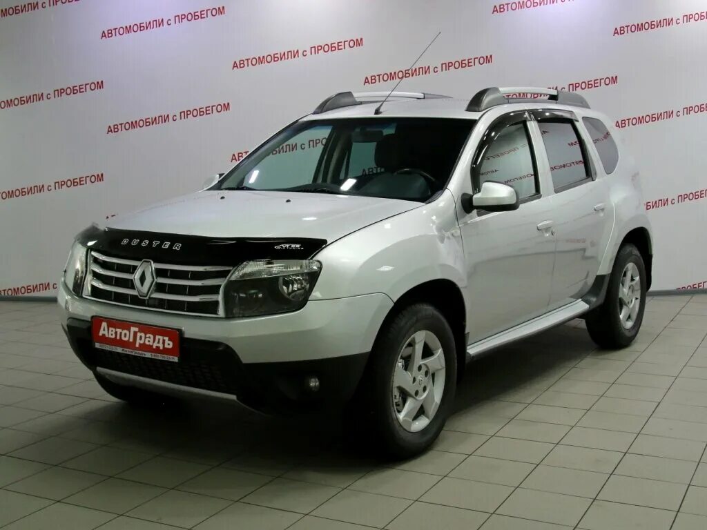 Renault duster i рестайлинг. Машина рено дастер с пробегом салон. Рено duster 2013. Рено дастер 2013. Renault duster 2015 bleu mineral.