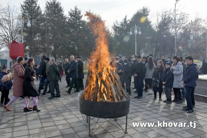 Погода огилаки поен. Праздник сада в Таджикистане. Праздник огня, праздник сада - Таджикистан. Праздник сада в Душанбе. Презентация праздник сада в Таджикистане.