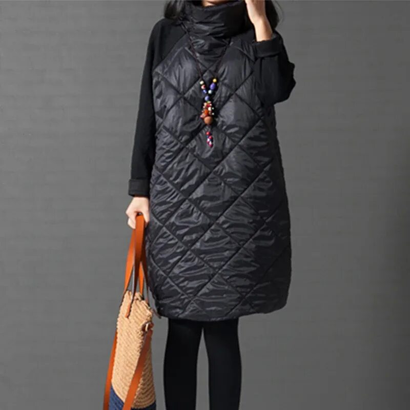 Стеганое пальто 2023 etro. Шелковый плащ. Кожаный тренчкот trench coat. Пальто женское с узором. Модные плащи для полных.