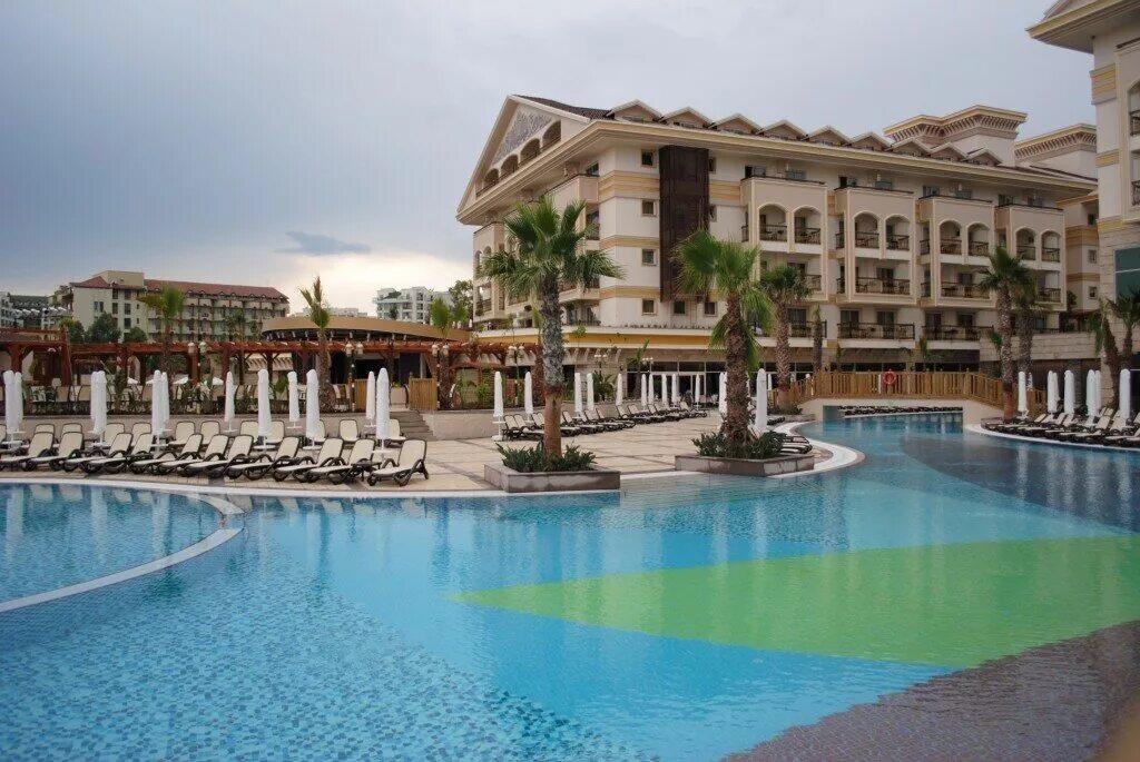 Кристалл палас сиде турция. Crystal palace luxury resort spa 5 турция сиде. Кристалл лакшери резорт сиде. Кристалл палас сиде. Сиде альва донна бич резорт 5.
