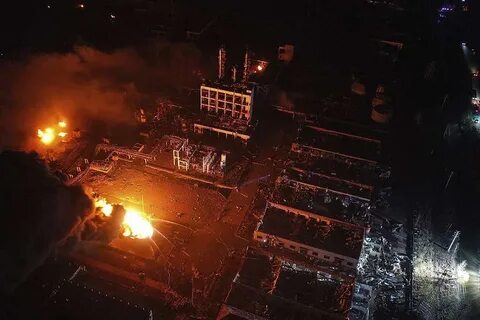 Взорвался завод