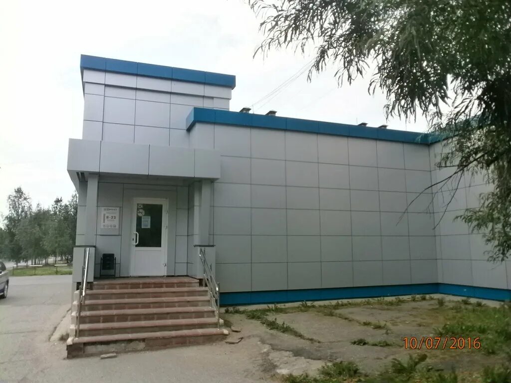 Улица строителей 3 усинск. Рестораны усинск. Гранд усинск. Улица строителей 9 усинск. Grand cherokee 2002.