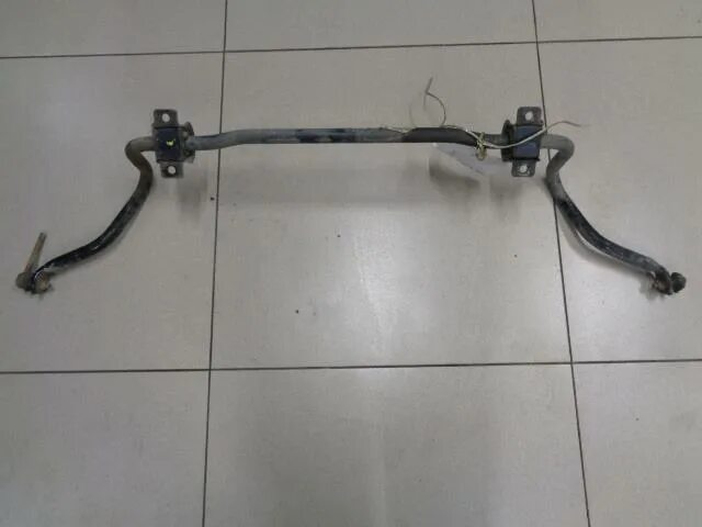 Стабилизатор форд фокус 2 передний с гайкой. Передний стабилизатор ford focus 2. Передний стабилизатор форд фокус 2. Стабилизатор форд фокус 2. Держатель стабилизатора форд фокус 2 1.