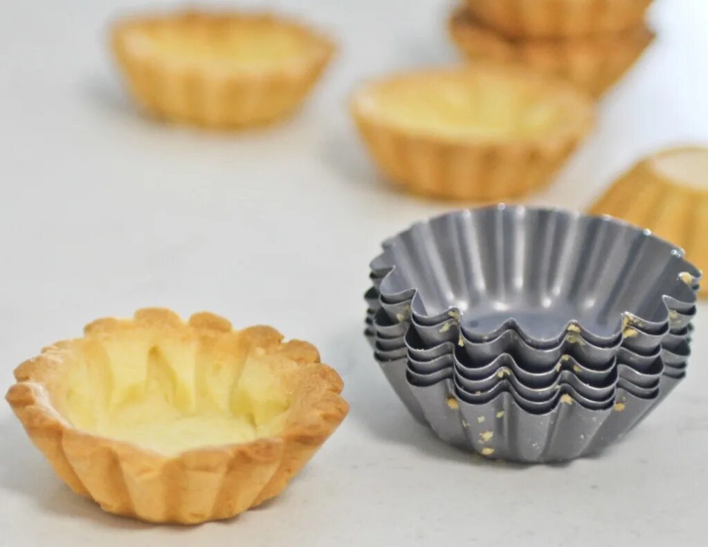 Формочка для пельменей. Посуда для выпечки. Форма для выпечки доляна круг. Формочки для выпечки. Форма для выпечки.