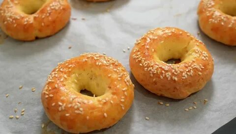 Творожно сырные бублики с кунжутом рецепт