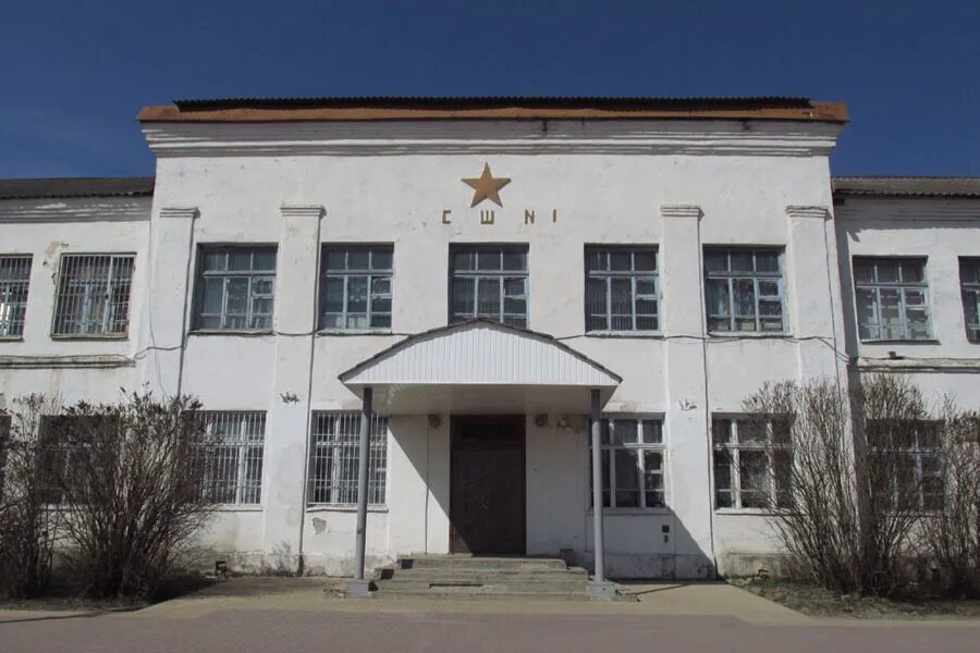 Заводская школа. Школа номер 1 полотняный завод. Заводская школа 1. Старый город асино. Полотняный завод школа искусств.