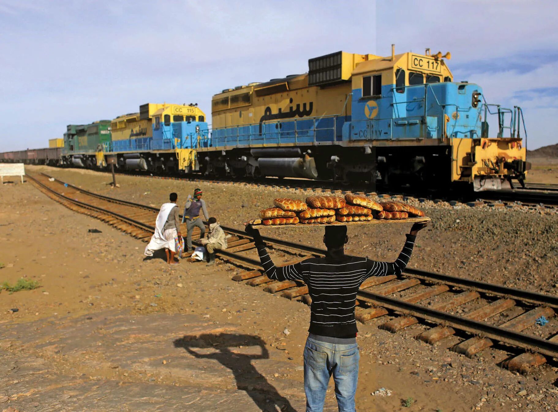Самый большой состав в мире. Мавритания железная дорога. Самый длинный поезд в мире Мавритания. Мавритания поезд. Поезд пустыни Мавритания.