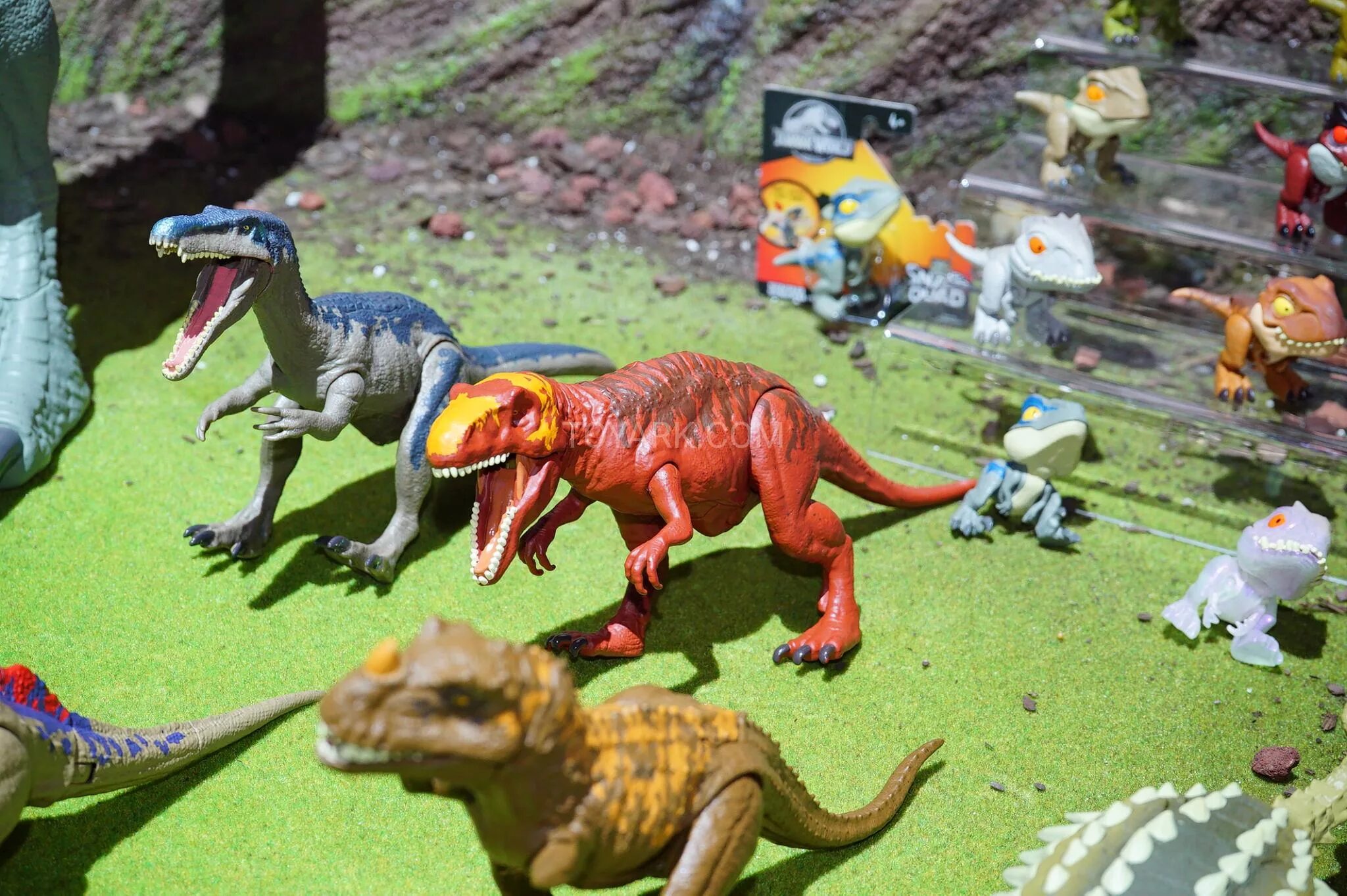 маттел мир юрского периода 3. мир юрского периода mattel. динозавров jurassic world маттел. трицератопс игрушка jurassic world. парк юрского периода игрушки 1997.