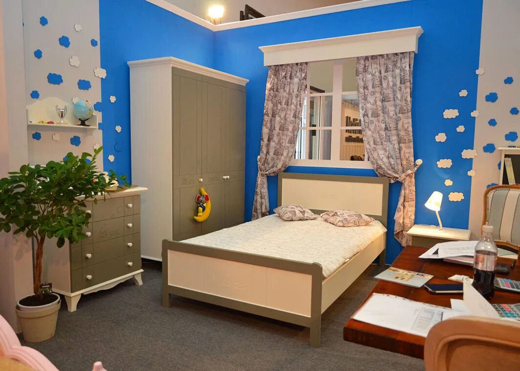 артек лагерь морской комнаты. интерьер с бирюзовыми элементами. спальня детская норд 1. лазурный комнаты. комната в бело бирюзовых тонах.