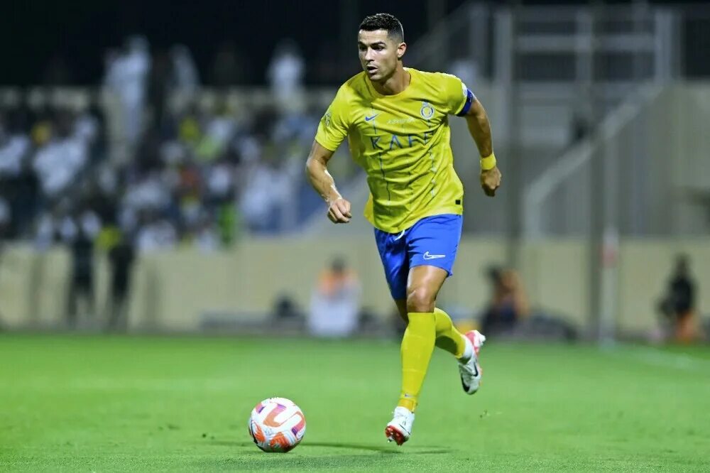 Ronaldo al Nasr. Ronaldo 2023 al Nasr. Роналду Аль Наср 2023-2024. Криштиану Роналду в форме Аль Наср. Матч аль фатех