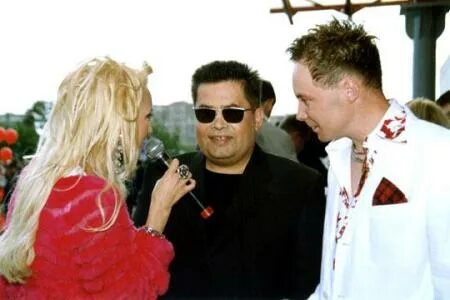 Премия 2004