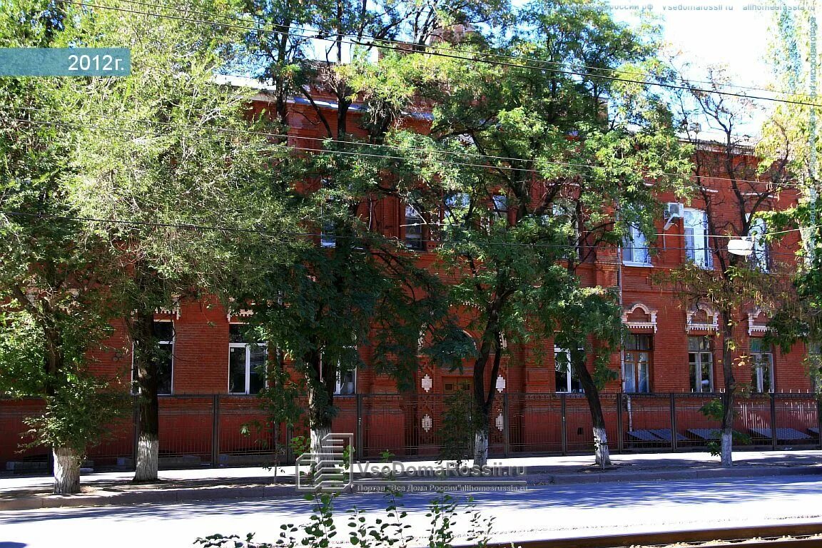 Дом жилой купца шлыкова и мехмастерская. Институт горхоз в волгограде. Волгоград здание купца шлыкова. Волгоградский институт архитектурный институт. Институт горхоз в волгограде.