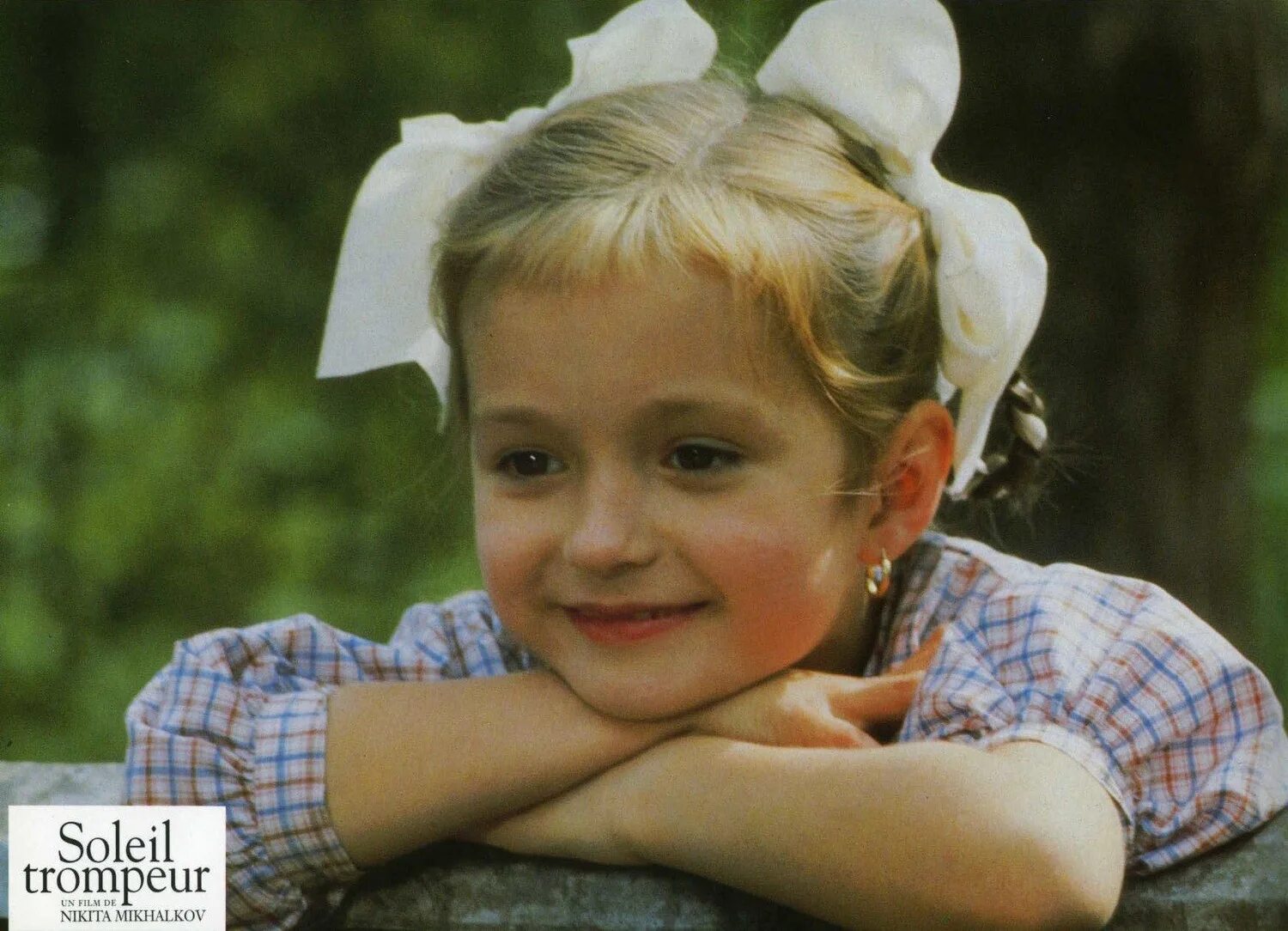 Утомленные солнцем девочка. Утомленные солнцем анна кашникова. Никита михалков 1994. Утомленные солнцем фильм 1994. Утомленные солнцем дочь михалкова.