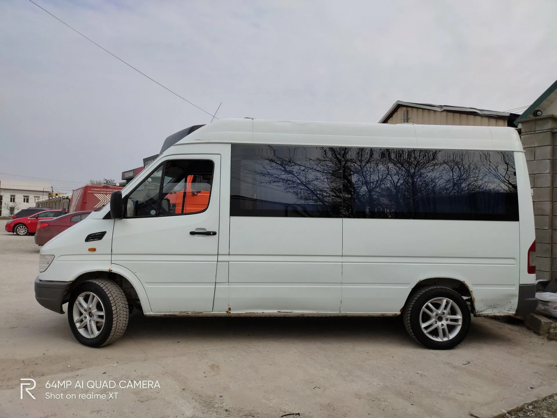 Диски Mercedes Sprinter r17. 18 Диски Mercedes Sprinter. Литые диски на Мерседес Спринтер Классик. Мерседес Спринтер колеса r18.