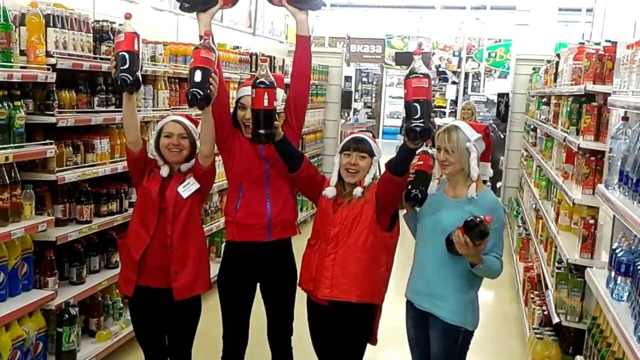 Торговый представитель кола. Торговый представитель кола. Германия торговые представители кока-кола машина. Шкода рапид кока кола. Любимая кола пепсико.