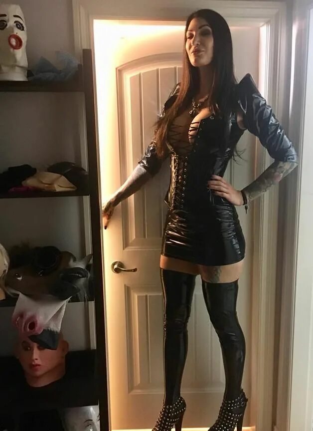 Мистресс амазония. Элегантные леди в чулках. Tall mistress. Tall mistress. Tall mistress.