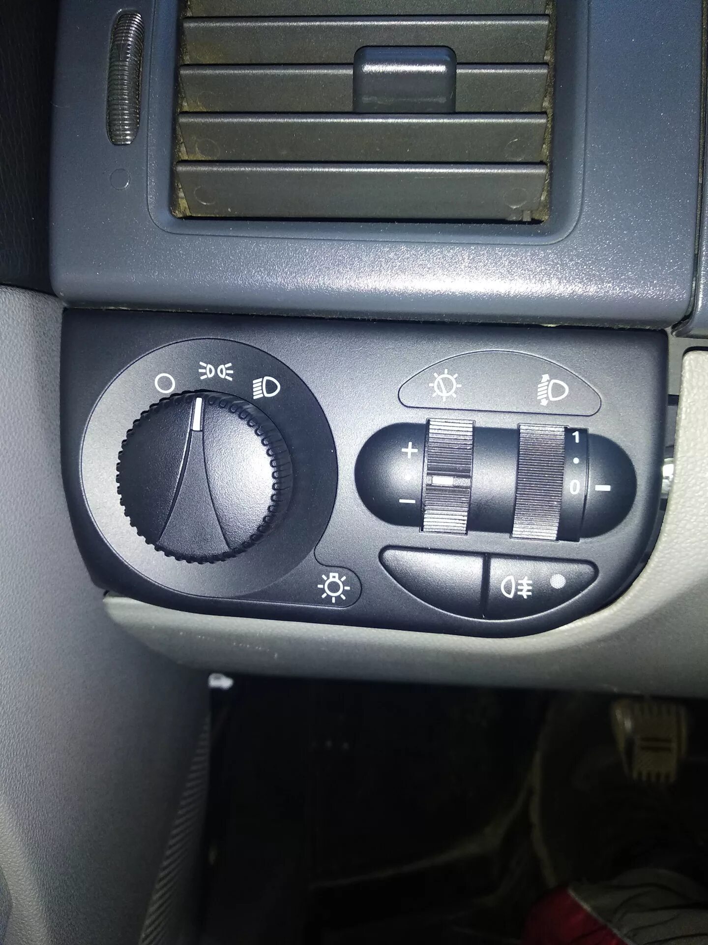 Приора как снять мус Купил МУС от люкса Lada Приора седан, 1,6 л, 2007 года стайлинг DRIVE2