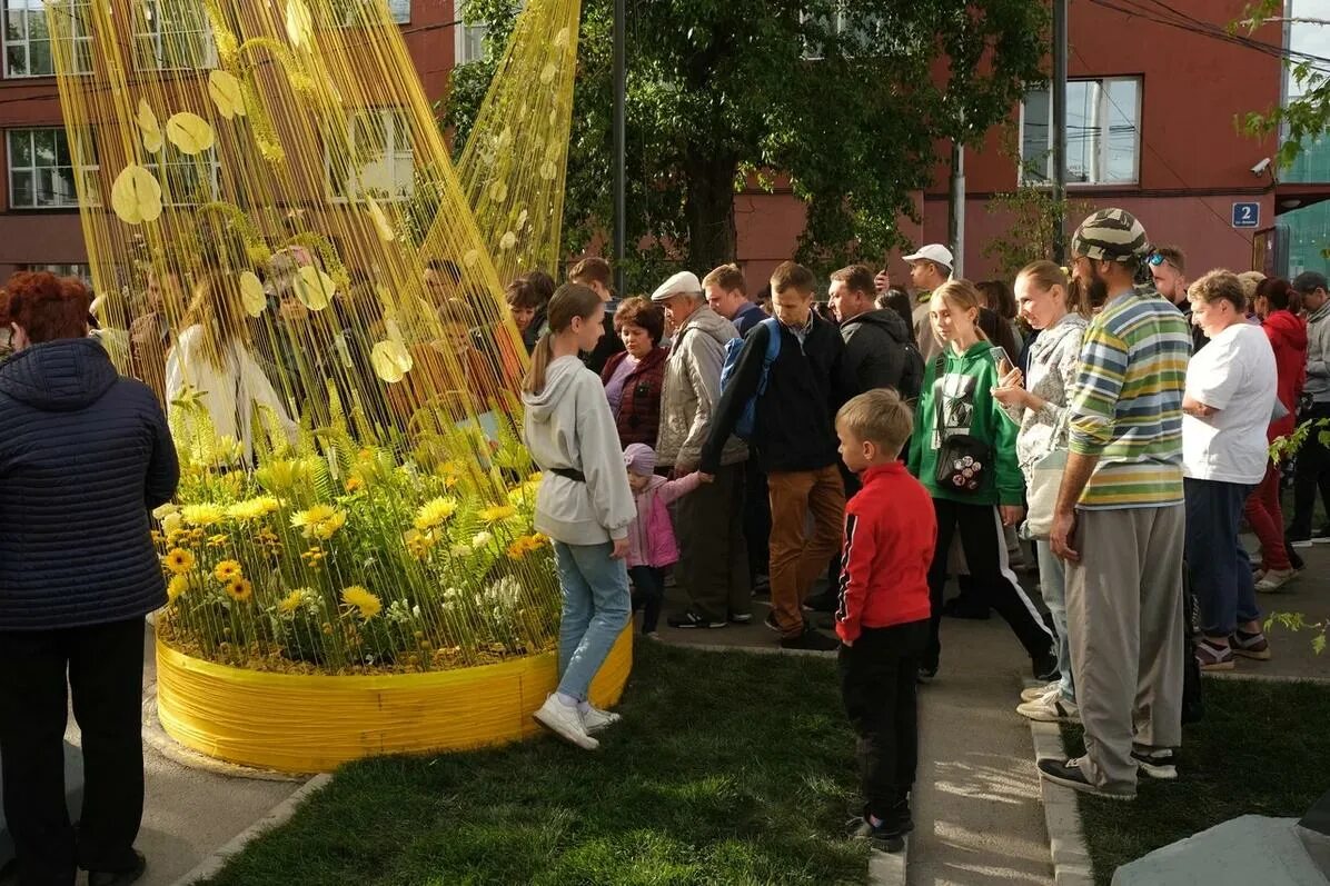 День фестиваля цветов. Фестиваль цветочных композиций. Экспозиции из цветов. Цветочный фестиваль Новосибирск. Пройдет праздник цветов.