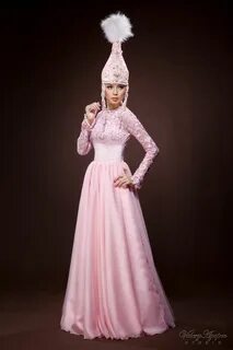 Үлкен клиторлы лесбиянкалар тамашалайды