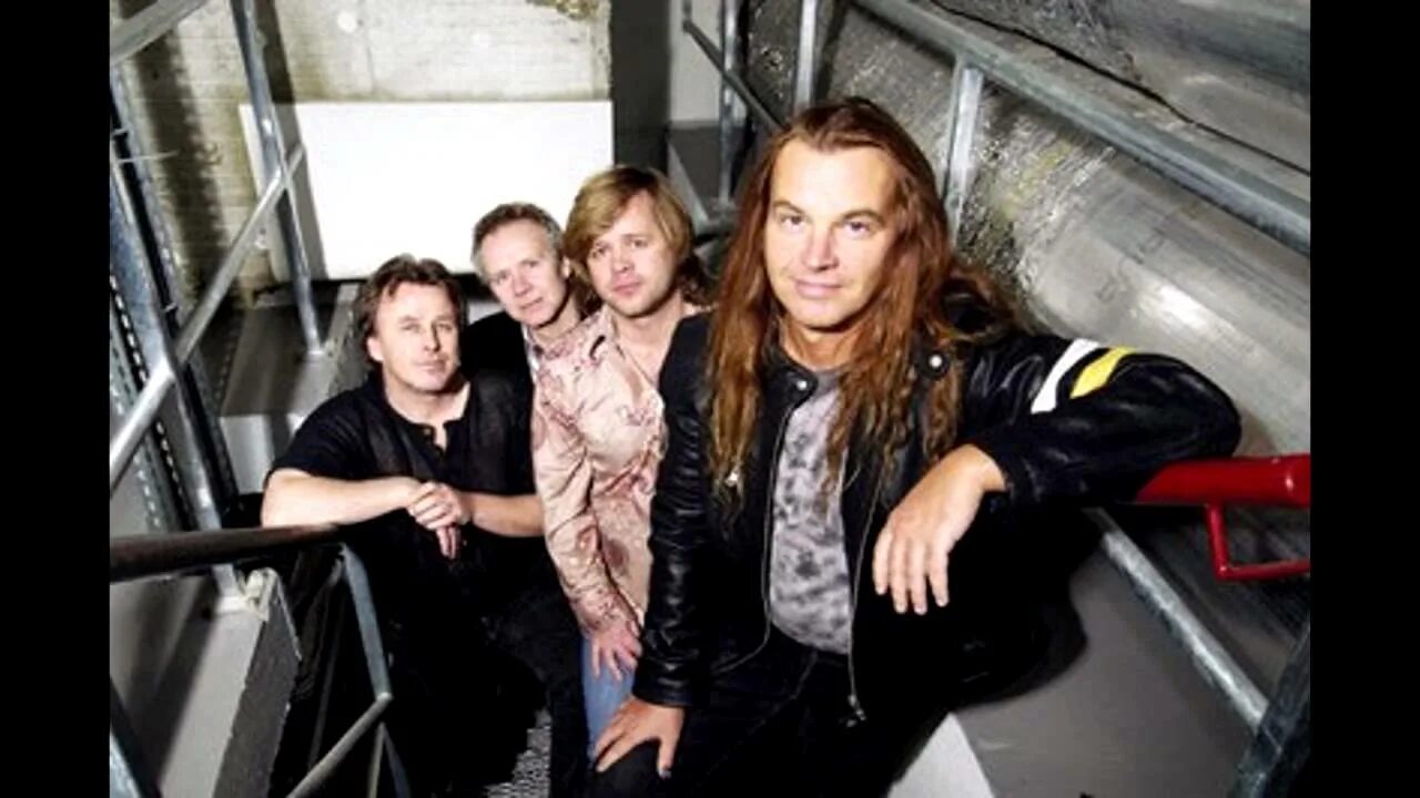 Return - 1992 - v. Return group. Return group. Return straight down the line 1989. Return группа.