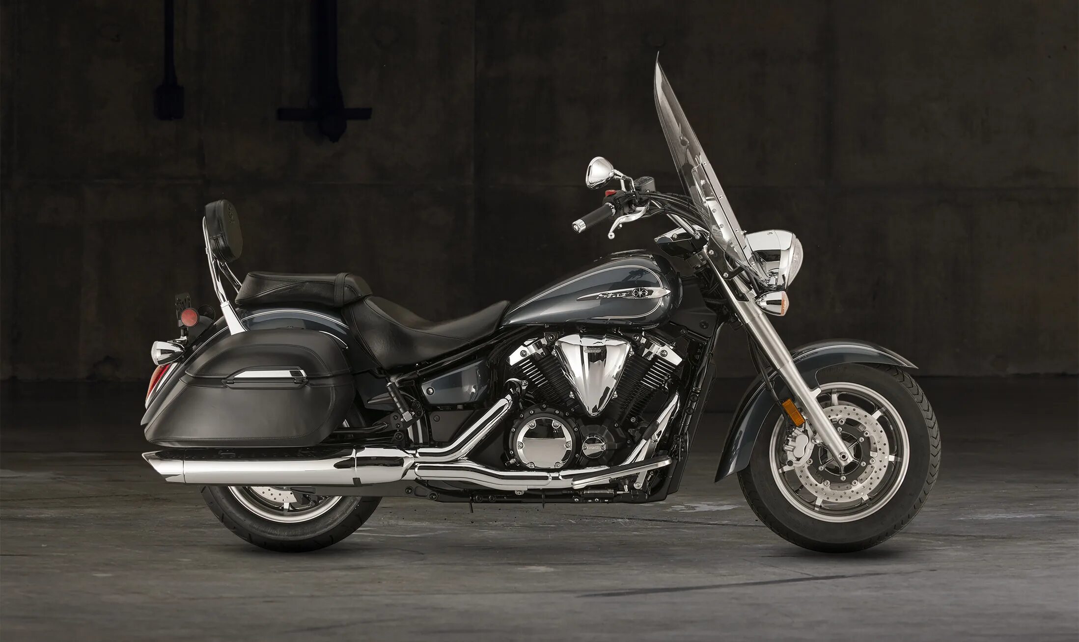 V star 1300. Yamaha xvs 1300 deluxe. V star 1300. Ямаха xvs 1300 midnight star. Yamaha midnight star 1300.