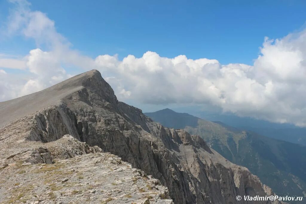 горный массив олимп. горный массив олимп в греции. копетдаг горы. вершины горы олимп. вершины горы олимп.