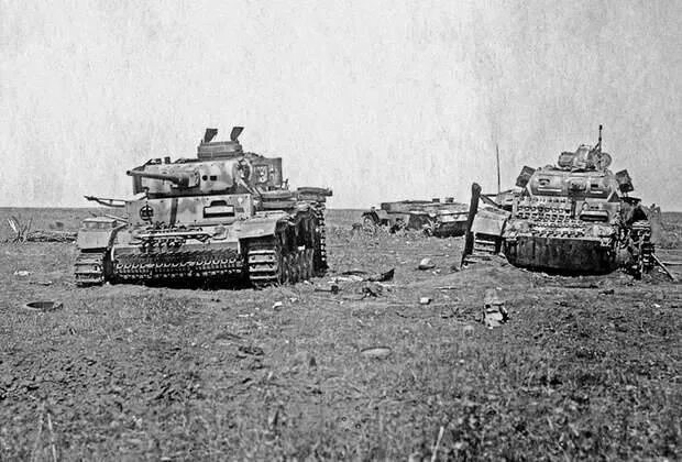 How many tanks have Western countries provided to Ukraine? - Army Technology