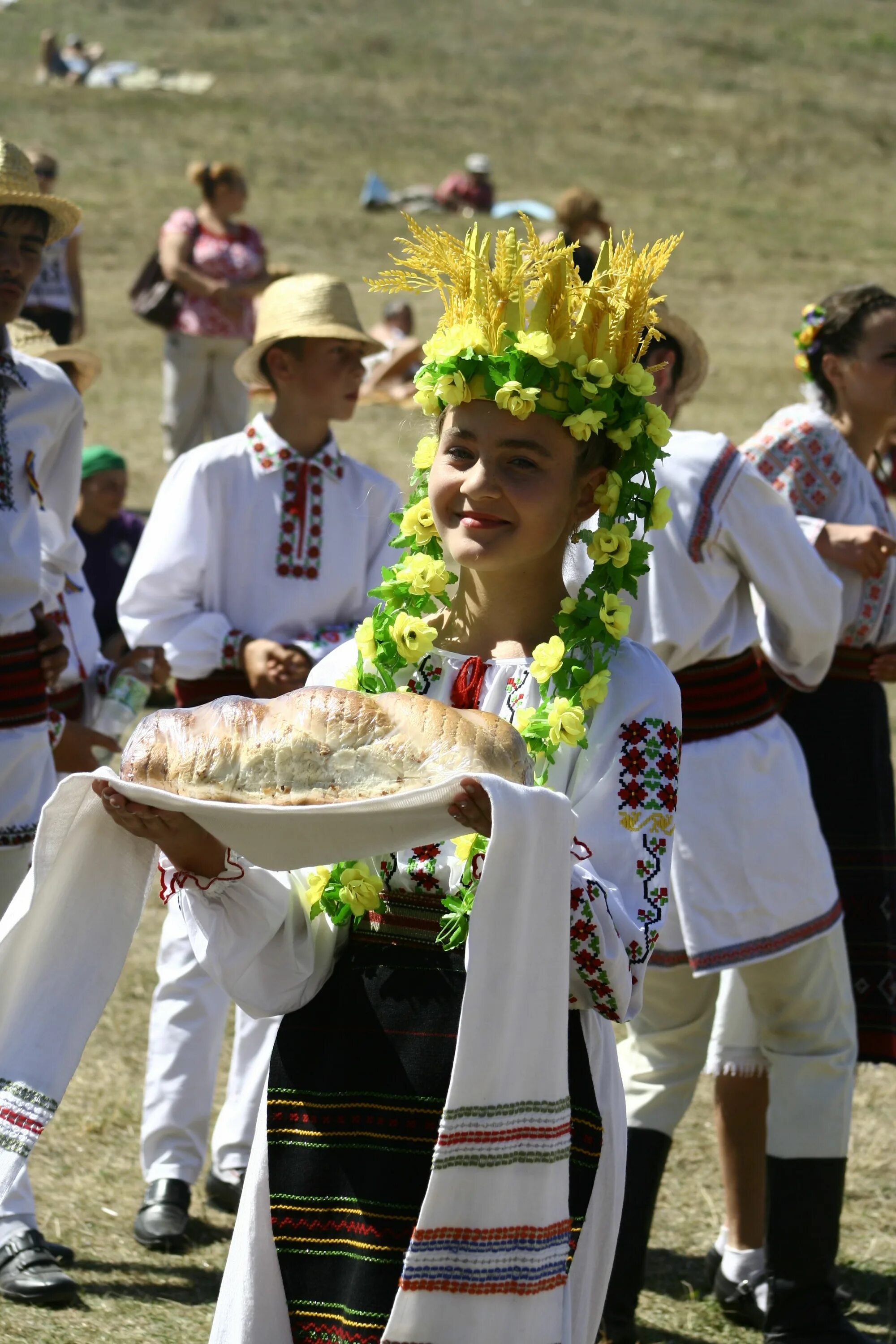 Молдаван нация. Культура Румынии. Молдавская культура. Традиции молдавского народа. Культура молдаван.