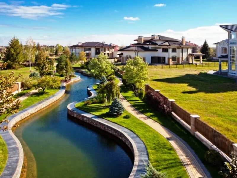 One estate, luxury real estate, Russia, selo Ilyinskoye, ulitsa Lenina, 10 - Yan