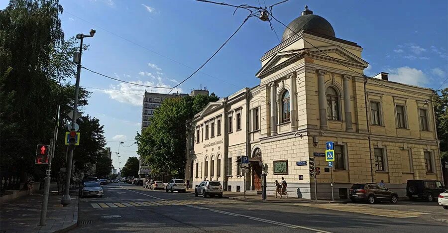 Москва улица поварская архитектура. Поварская улица 20 Москва. Улица поварская в Москве исторические здания и сооружения. Поварская метро