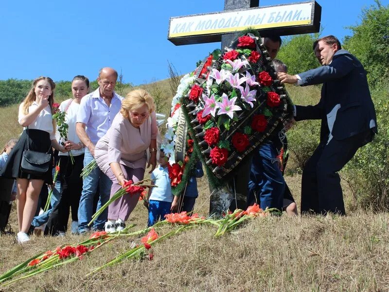 Теракт Кисловодск Минеральные 2003. Взрыв электрички Кисловодск-Минеральные воды теракт 2003. Взрыв поезда Кисловодск Минеральные воды 2003. Теракт в электричке Кисловодск-Минеральные воды 3 сентября 2003. Теракт в кисловодске