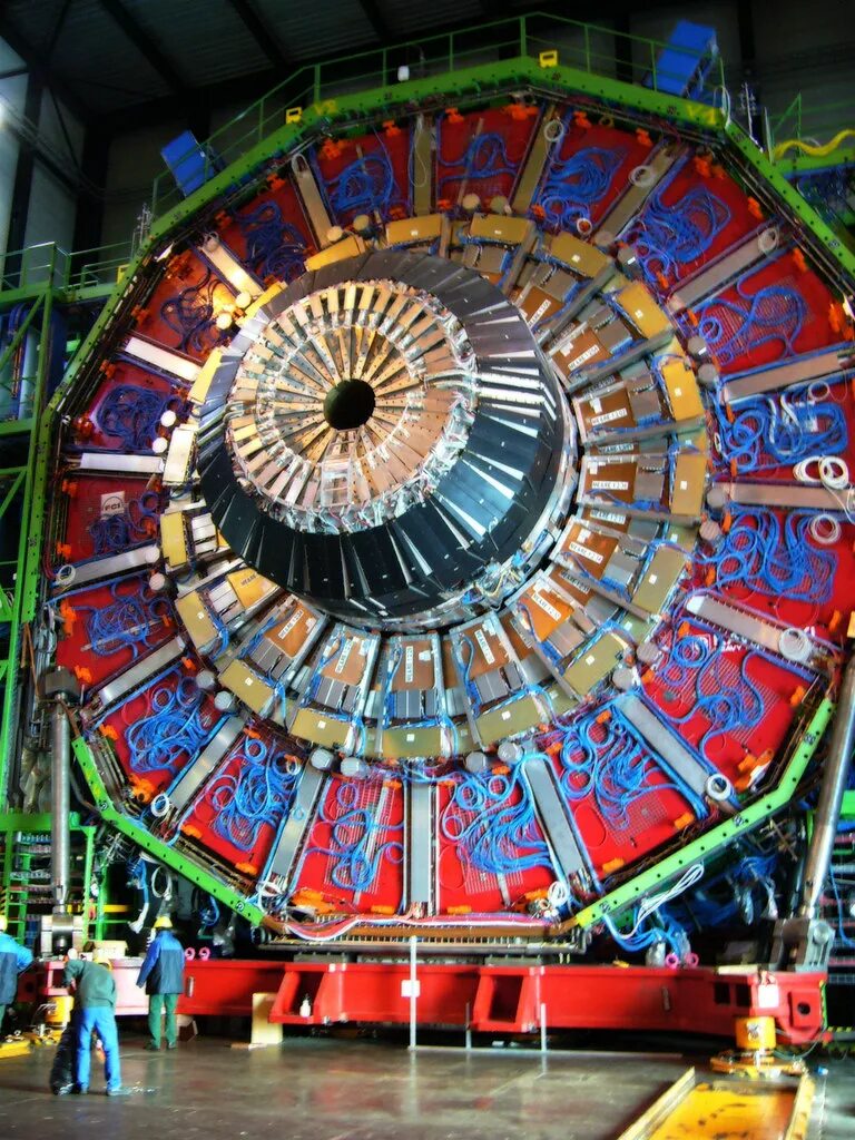 Адронный коллайдер ЦЕРН. Ускоритель частиц коллайдер. Большой адронный коллайдер ЦЕРН. Адронный коллайдер в Швейцарии. Андроидный коллайдер это