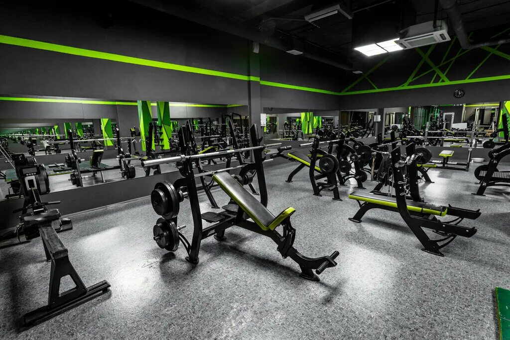 Спортзал акула киров. Нео спортклуб симферополь. Спортзал максимус виалаки симферополь. Спортзал neo симферополь. Ironman симферополь кечкеметская тренажерный зал.