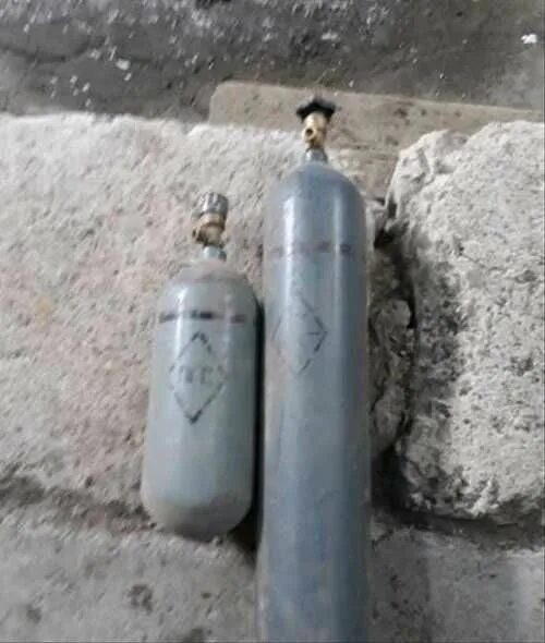 Поверочная газовая пгс баллон с редуктором и маномертор ch4 1% - n2 999%. Баллон с поверочной газовой смесью. Баллон стальной 6 л, с вентилем 9в6. Баллон пгс d053093. Баллон пгс.