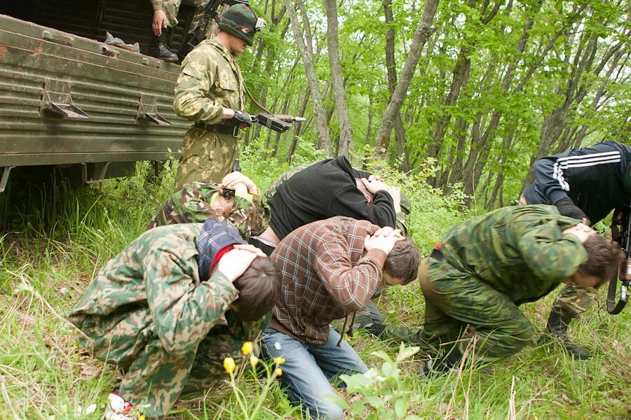 Освобождение заложников. Реконструкторы захват заложников. Подготовка к захвату