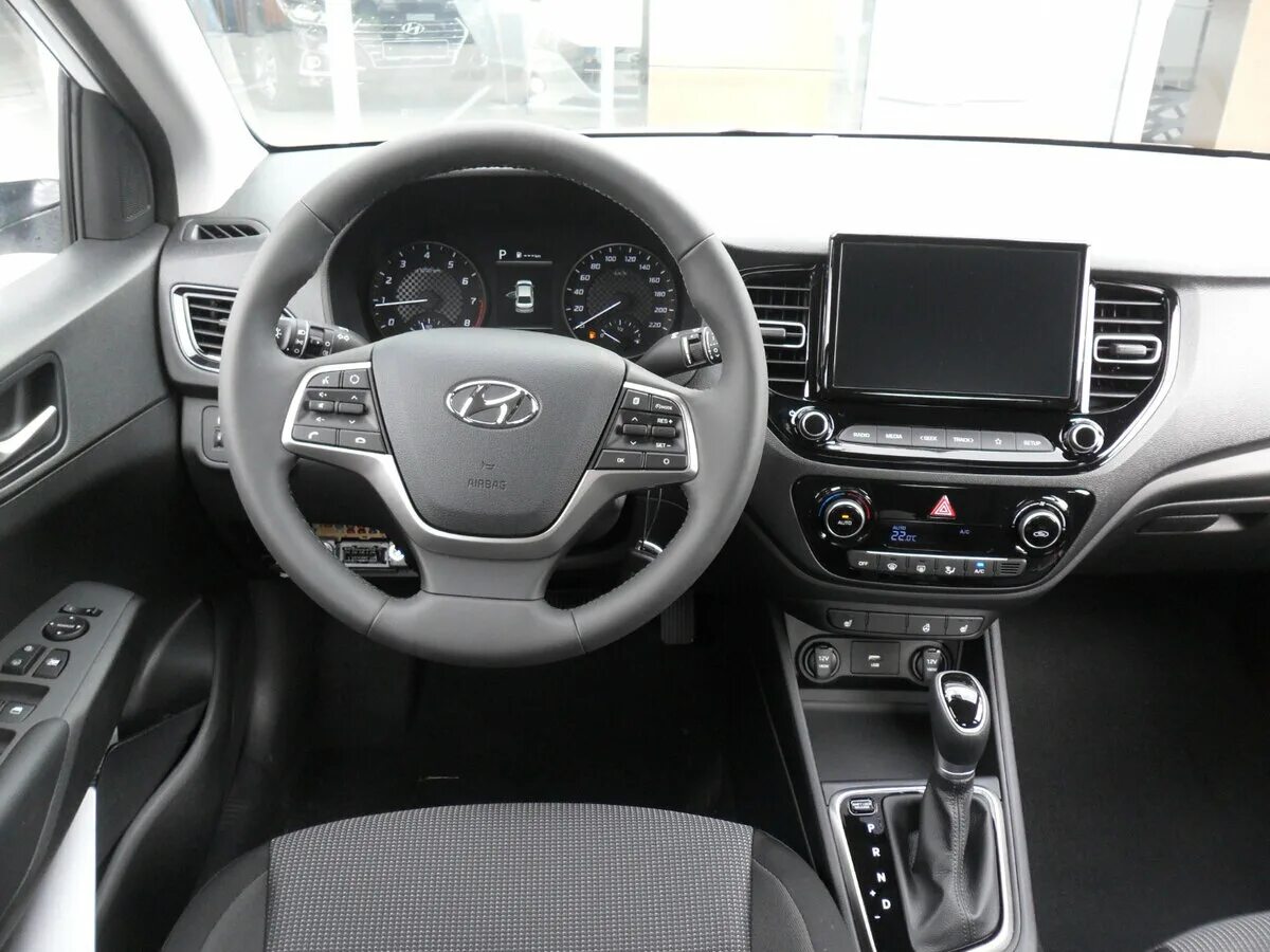 Hyundai solaris comfort 1. Хендай солярис комплектации элеганс. Хендай солярис 2017 года комплектации элеганс. 6 элеганс. Солярис комплектация элеганс.