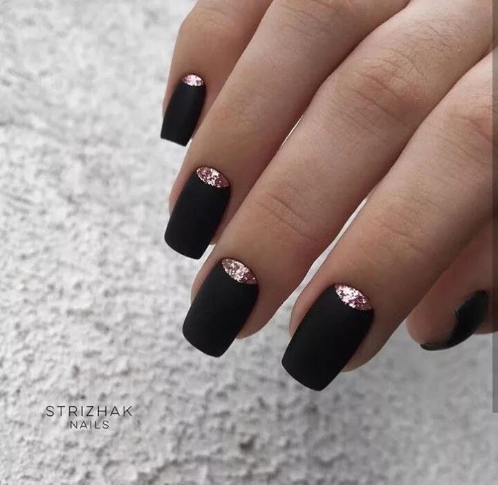Pin by Nika on Дизайн ногтей Black shellac nails, Short acrylic nails, Nails