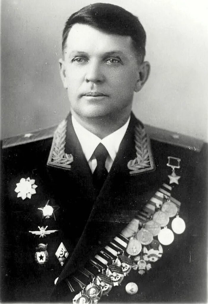 Иосиф герой союза. Иосиф гейбо. гейбо иосиф иванович герой советского союза. иосиф иванович летчик. иосиф иванович дурмышев.