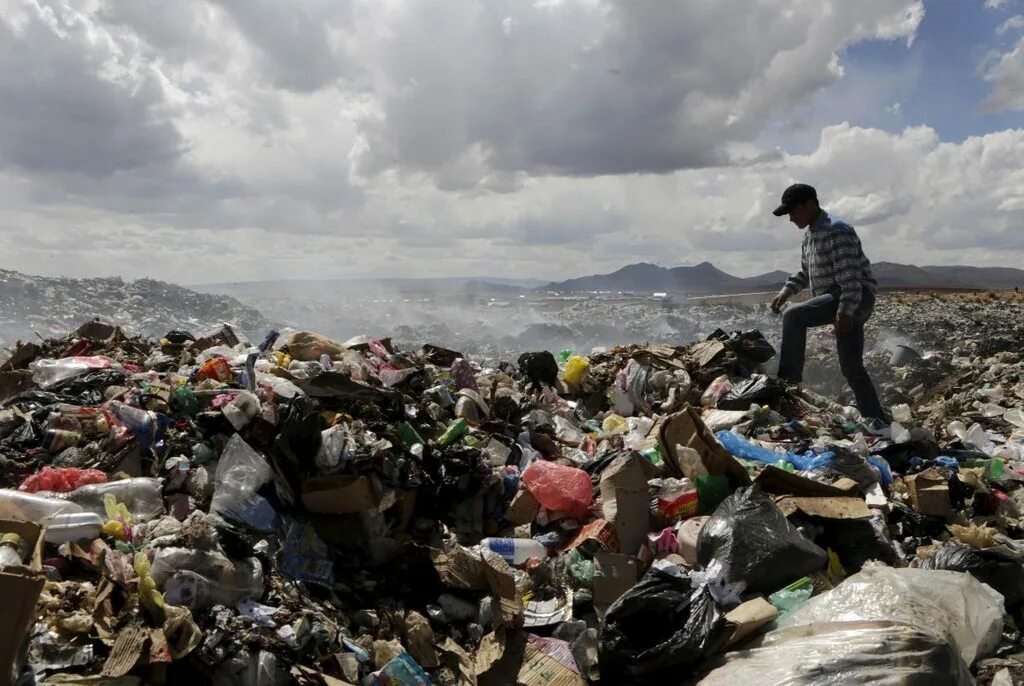 Dump это. Rubbish dump. trash dump. photo dump.