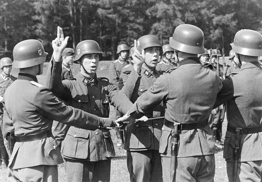 Киновод181223 сс. Присяга Ваффен СС. Waffen SS клятва. Финский Легион СС. Армия СС Гитлера.