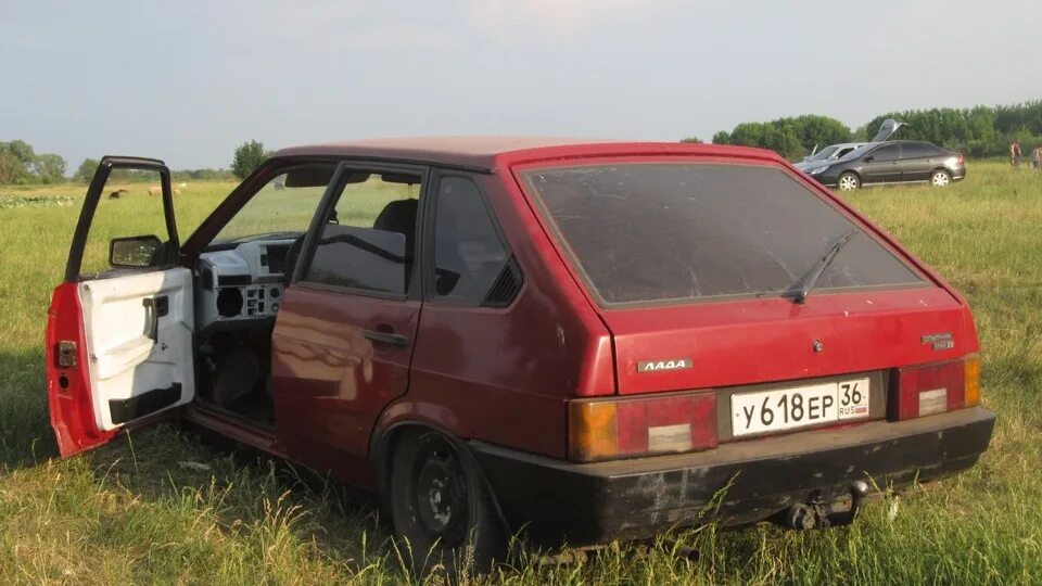 Ваз 21093 черного цвета. Ваз 2109 r13. Ваз 2109 серебристая. Ваз 2109 1987. Ваз 2109 серебристая.