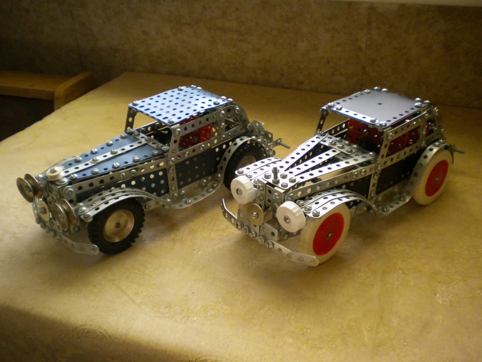 машинка из спичечных коробков своими руками для детей. модель автомобиля из картона. поделки из дерева своими руками. модель клетки биология 6 класс. модель клетки биология 5 класс.