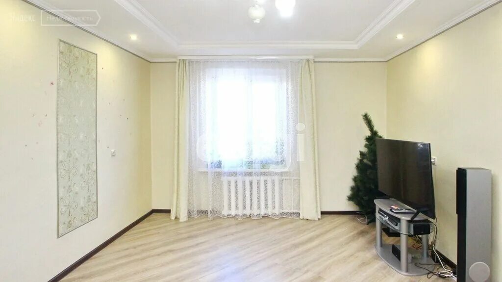 вид из окна городской квартиры российской. счастье - квартиры в ялуторовске. купить квартиру в ялуторовске. этажи ялуторовск квартиры. северная 110.