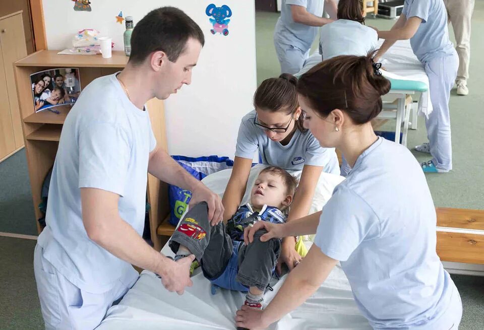 Реабилитация детей неврология. Реабилитационный центр кирова 66 владивосток. Диагностика центр. Центр дети индиго в челябинске. Реабилитация детей неврология.